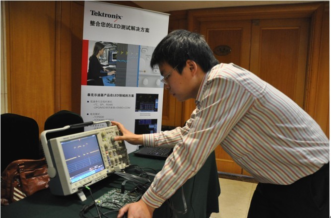 如何解決測(cè)試挑戰(zhàn)以克服LED照明應(yīng)用瓶頸？泰克專家亞太LED技術(shù)峰會(huì)上支招