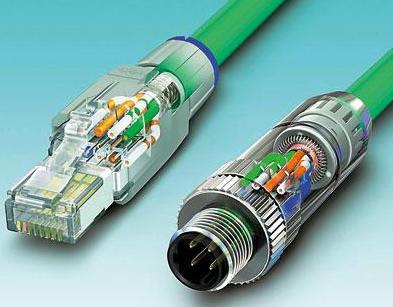 圖3 按入電纜芯、剪斷，且蓋好防護蓋：無論是RJ45還是M12連接器，它們都能夠?qū)崿F(xiàn)快速且可靠的安裝