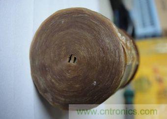 圖5：捏一捏紙卷，看看是否結(jié)實