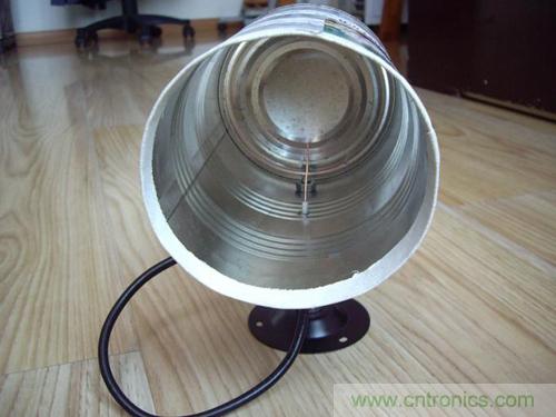 最簡單使用的天線&mdash;&mdash;罐頭天線，可做正饋大鍋饋源！ 