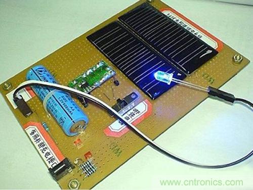 微型太陽能供電板DIY，給手電筒收音機(jī)供電
