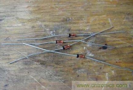 想減少電費(fèi)嗎？DIY一個迷你風(fēng)力發(fā)電機(jī)吧