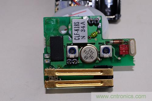 【拆解】走進(jìn)傳呼時(shí)代，天價(jià)傳呼機(jī)拆解探奇