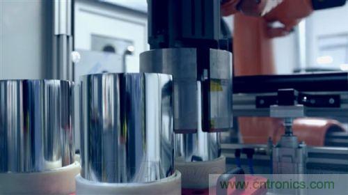 顛覆傳統(tǒng)設(shè)計(jì)，蘋果全新Mac Pro生產(chǎn)線探秘