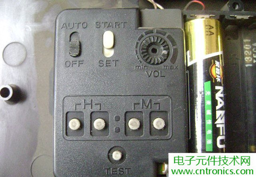 拆個老古董，日本精工石英電子掛鐘拆解