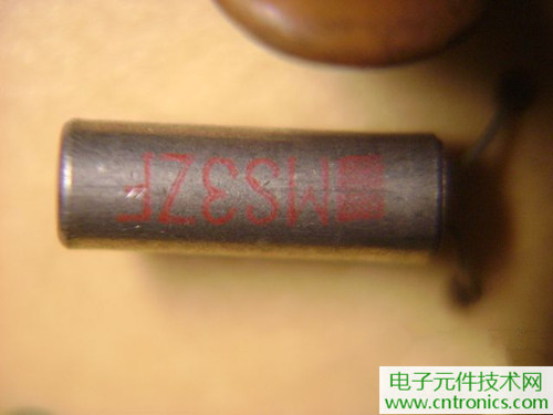 拆個老古董，日本精工石英電子掛鐘拆解