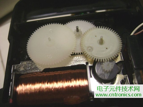 拆個老古董，日本精工石英電子掛鐘拆解