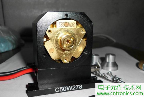 這貨一萬三？50W半導(dǎo)體激光模塊拆解