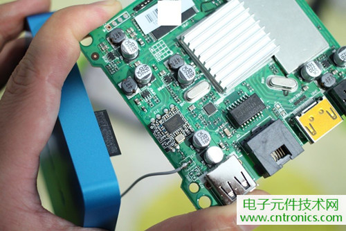 【拆解】不如小米？愛奇藝盒子全網(wǎng)首拆