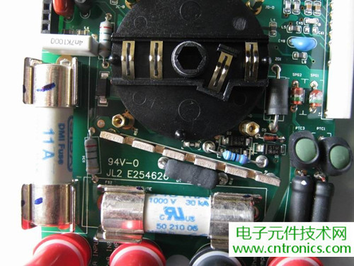 拆全球首款！安捷倫OLED手持式數(shù)字萬(wàn)用表拆解