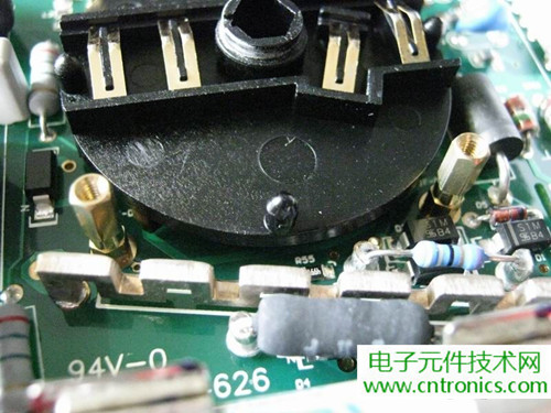 拆全球首款！安捷倫OLED手持式數(shù)字萬(wàn)用表拆解