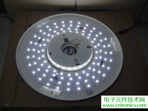 高端大氣上檔次！智能遙控調(diào)光LED吸頂燈拆解