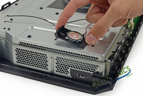 不容錯(cuò)過(guò)！大神級(jí)拆解力作：X-BOX ONE 解密內(nèi)部結(jié)構(gòu)!！