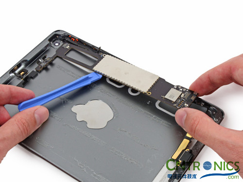 最新最牛最逆天的拆解：iPad Mini Retina 內(nèi)部大揭秘！