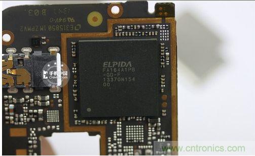 棋逢對手，詳拆努比亞Z5S如何力拼小米3 ？