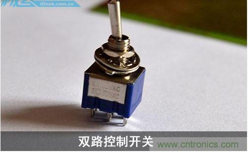 DIY：自制超炫音頻分配器，實(shí)現(xiàn)音箱共用