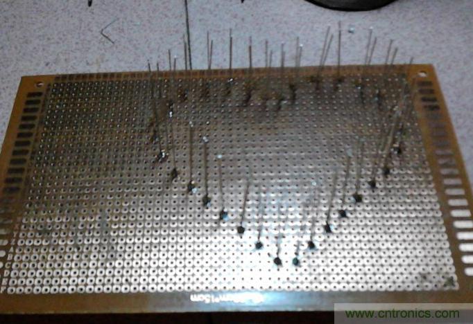 三八節(jié)將至！DIY心形LED流水燈！你們懂的~