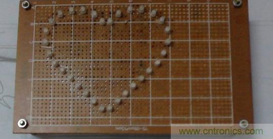 三八節(jié)將至！DIY心形LED流水燈！你們懂的~