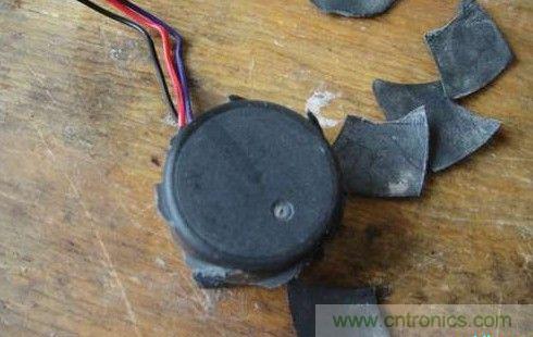 創(chuàng)意DIY！迷你風(fēng)力發(fā)電機(jī)！