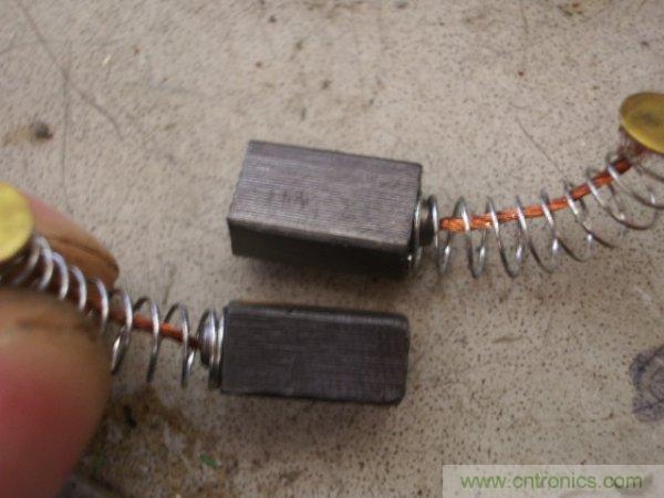 豆?jié){機(jī)拆解維修