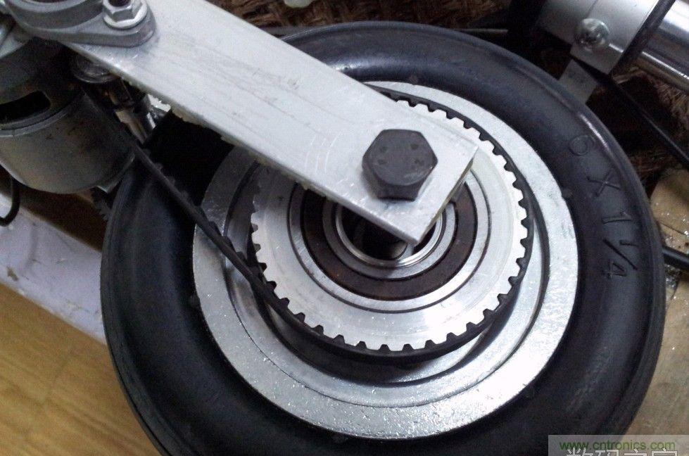 能工巧匠！DIY屬于你的電動滑板車！