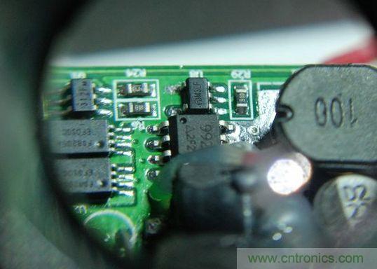 圖文并茂！移動電源升壓效率大檢測