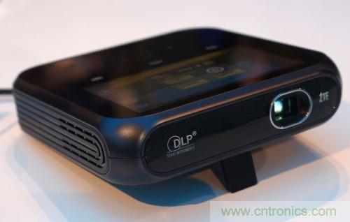 DLP微投掀翻消費電子市場，無屏顯示炙手可熱