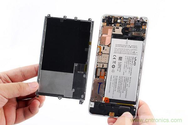 有圖有真相！暴拆VIVO X5 MAX,揭秘&ldquo;最薄之謎&rdquo;