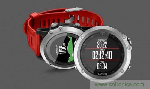 打開腕表大吃一驚，竟裝了這么多傳感器