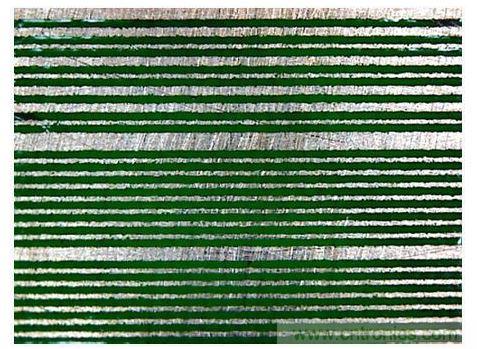 應用遮蔽膠帶后，所有多余的密封材料都被清除了