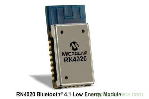 Microchip公司的RN4020模塊集成了包括天線在內(nèi)完整的低功耗藍(lán)牙射頻電路。RN4020采用密封的10mm x17mm x 2mm封裝，內(nèi)置有板載陶瓷天線、2.4GHz的低功耗藍(lán)牙收發(fā)器、帶完整的嵌入式低功耗藍(lán)牙協(xié)議棧的微控制器以及UART和USB接口。
