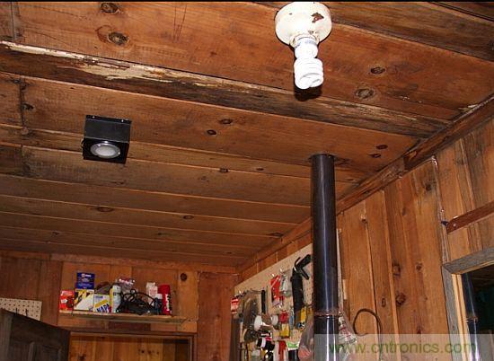 圖4：雜物間。