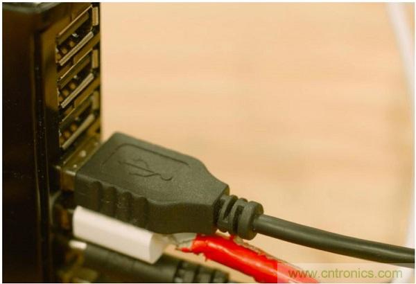 C.H.I.P. 和 Pi Zero超微型電腦&mdash;&mdash;誰才是創(chuàng)客們心里的 No.1？