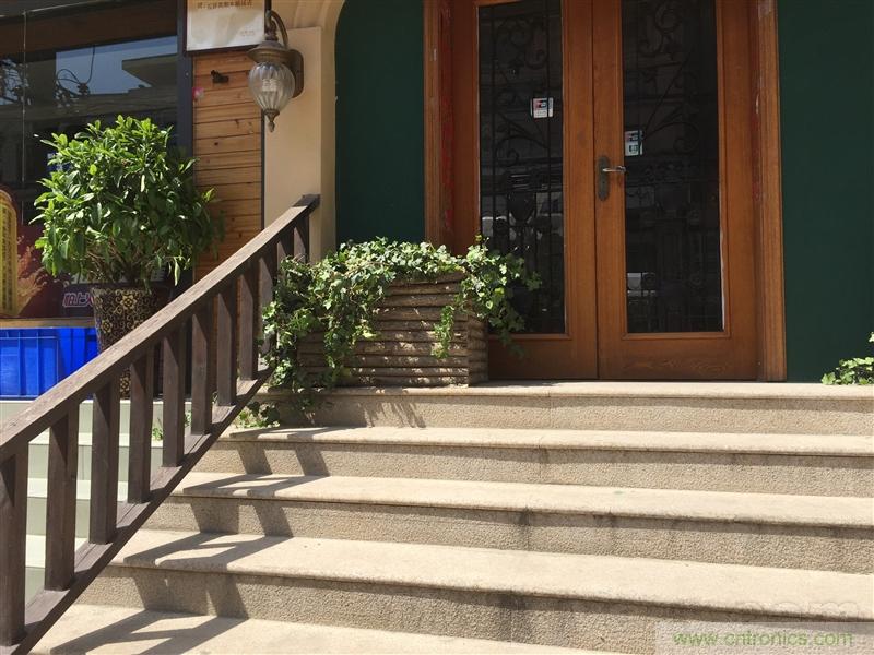 無邊框的 nubia Z9 ，一款既有驚喜，又有驚艷的智能手機(jī)