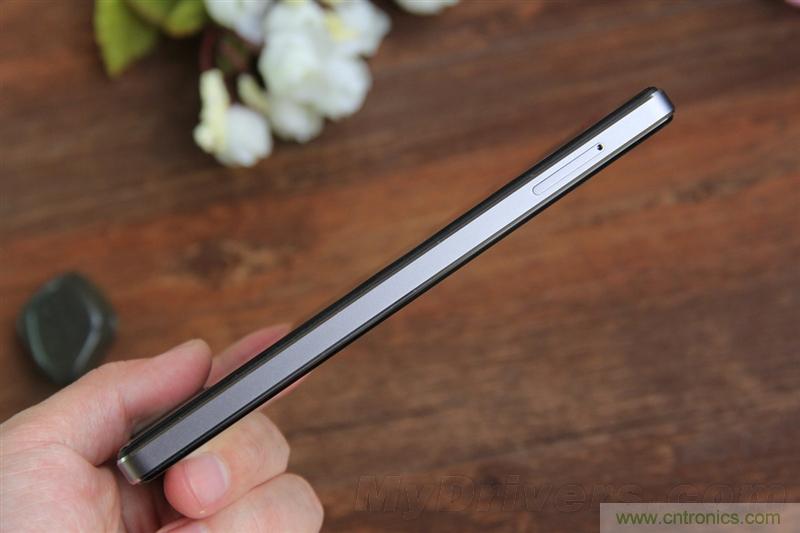 無邊框的 nubia Z9 ，一款既有驚喜，又有驚艷的智能手機(jī)