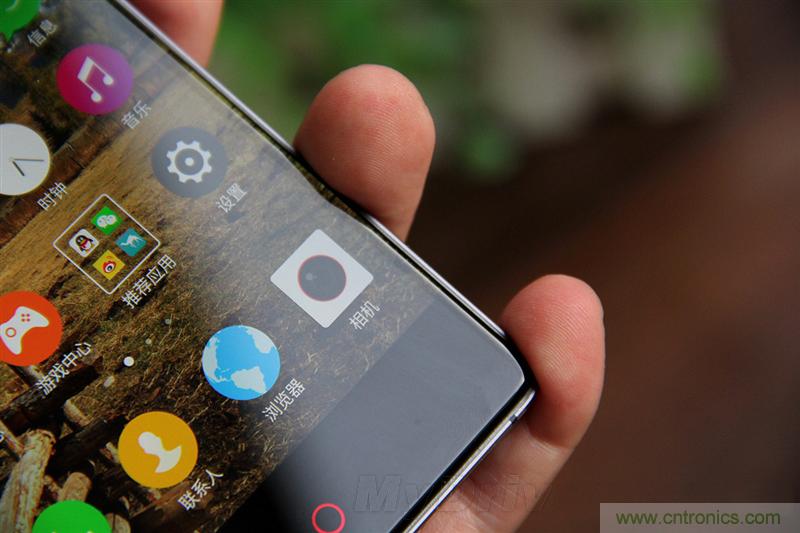 無邊框的 nubia Z9 ，一款既有驚喜，又有驚艷的智能手機(jī)
