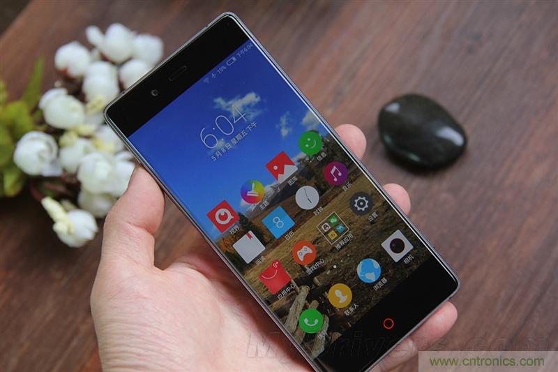 無邊框的 nubia Z9 ，一款既有驚喜，又有驚艷的智能手機(jī)