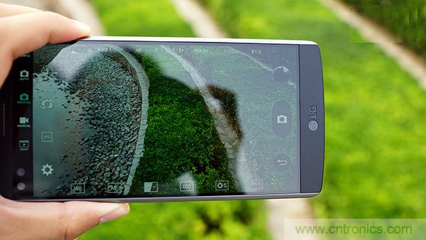 業(yè)界良心 LG V10 評測:剛毅、冷峻，不失人性化