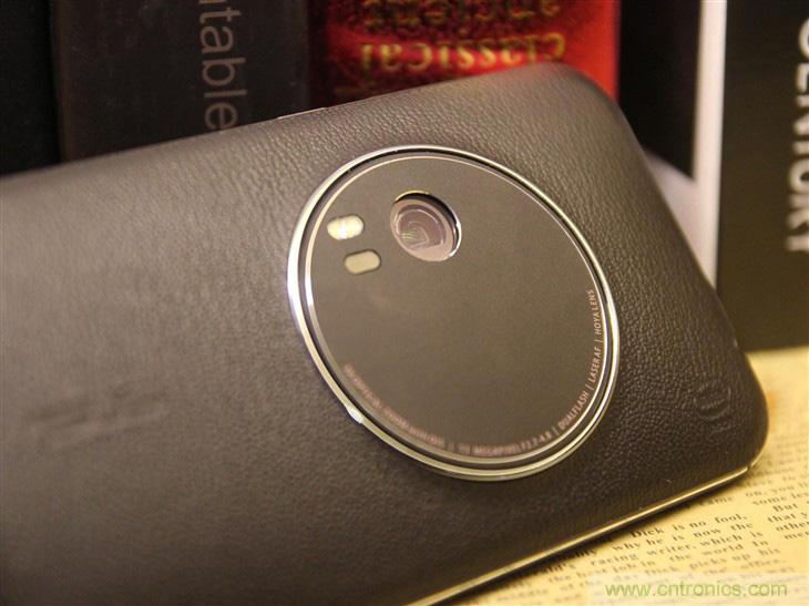 能媲美微單的 Zenfone Zoom測評：請叫我&ldquo;奧利奧&rdquo;拍照手機(jī)