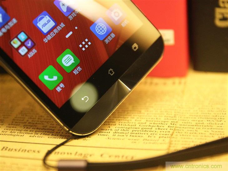 能媲美微單的 Zenfone Zoom測評：請叫我&ldquo;奧利奧&rdquo;拍照手機(jī)