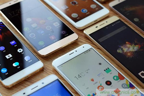 2015年9款千元智能手機(jī)橫評(píng)：誰才是紅海霸主？