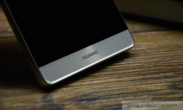 新旗艦Mate 8全評(píng)測(cè)：橫空出世！能否延續(xù)一機(jī)難求？