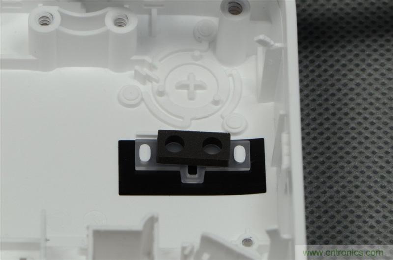 做工怒贊 神秘芯片！小米智能插線板拆解、評測