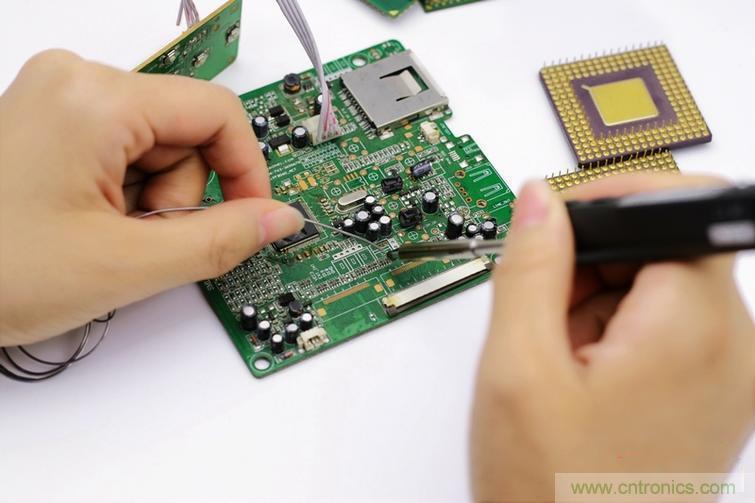 一款能喚起 70 后工程師朋友&ldquo;童年趣事&rdquo;的迷你電烙鐵！