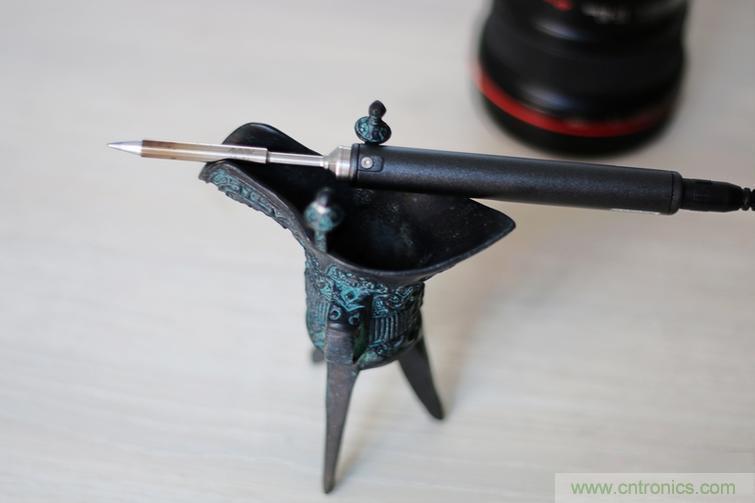 一款能喚起 70 后工程師朋友&ldquo;童年趣事&rdquo;的迷你電烙鐵！