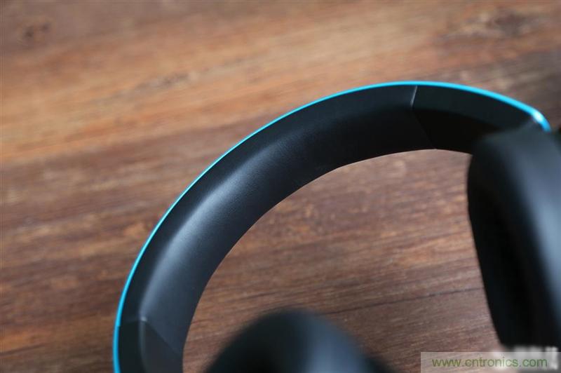 頭條哥的夢想之作！FIIL耳機能讓汪峰上頭條否？