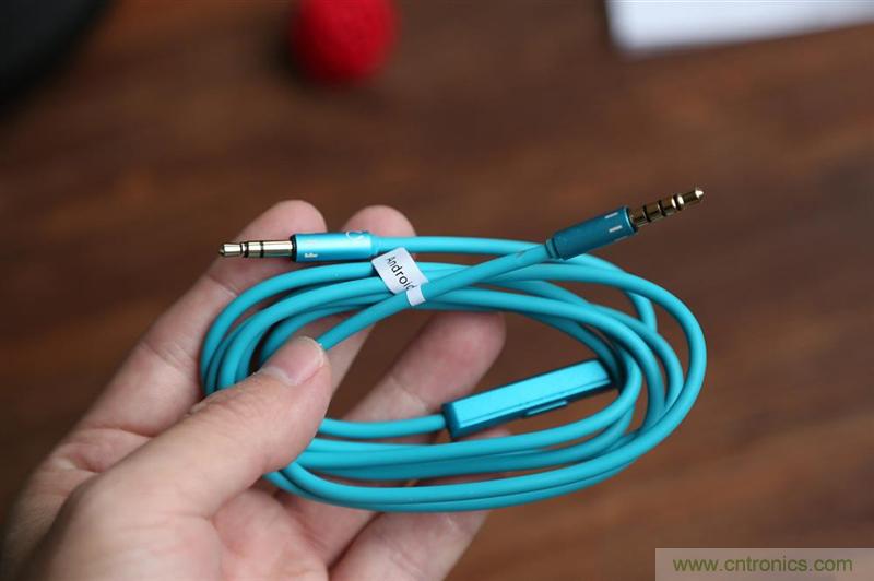 頭條哥的夢想之作！FIIL耳機能讓汪峰上頭條否？