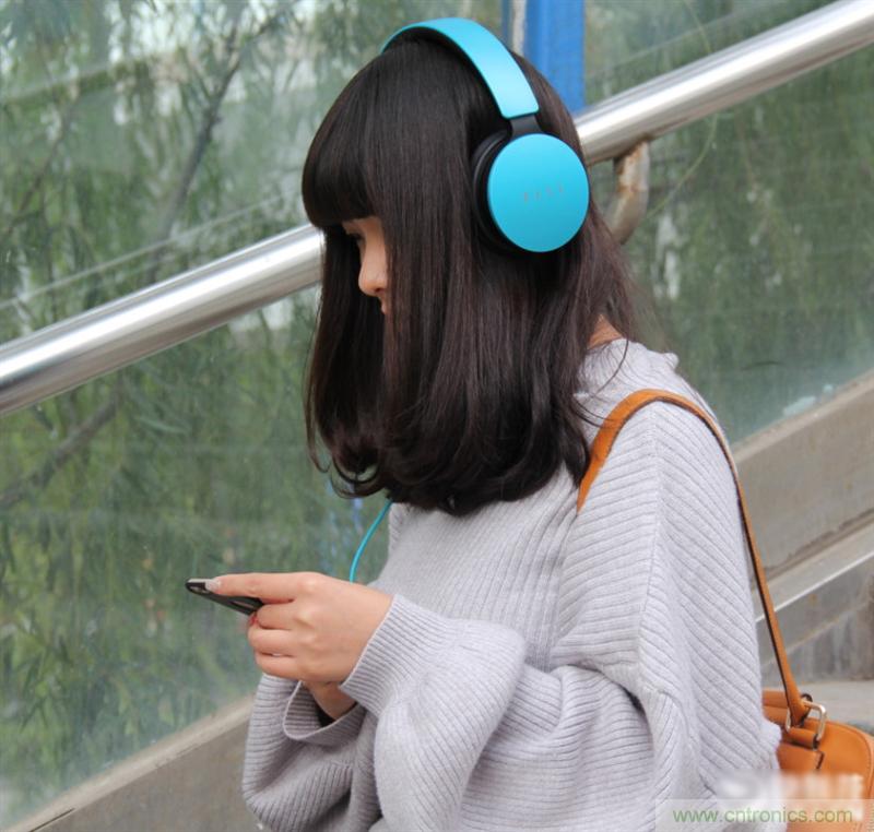 頭條哥的夢想之作！FIIL耳機能讓汪峰上頭條否？