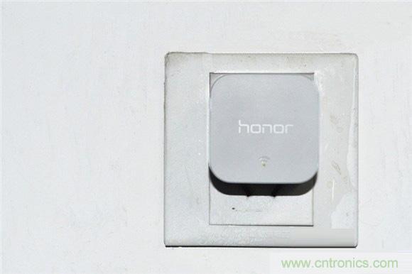 大House也能隨心連，榮耀WiFi穿墻寶評(píng)測(cè)