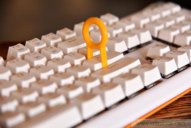 左手寫愛，右手寫他&mdash;&mdash;從此鍵盤鼠標(biāo)不分家！